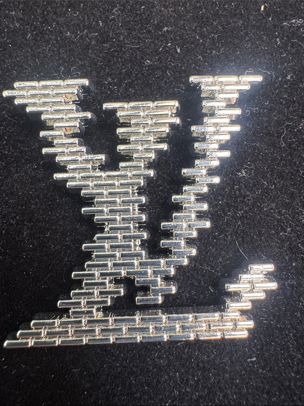 Brooch Metallic Silver tone brooch -